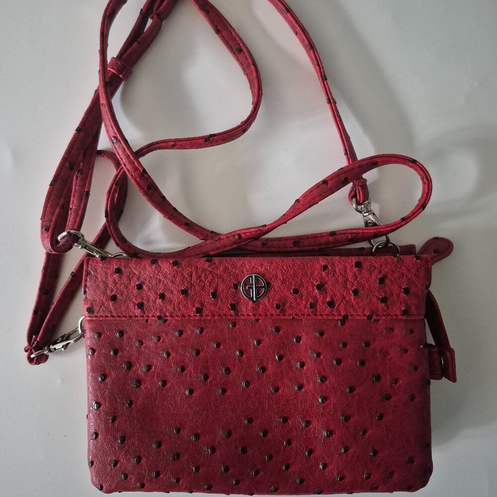 Giani Bernini Embossed Faux Ostrich Crossbody/Wristlet Clutch/Wallet New